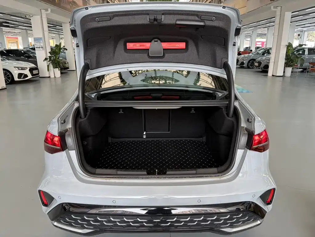 Audi A3 — миниатюра 6