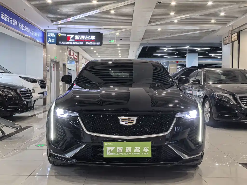 CADILLAC CT4