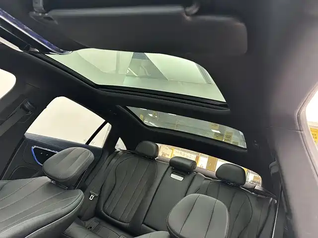 Mercedes-Benz EQE — миниатюра 14
