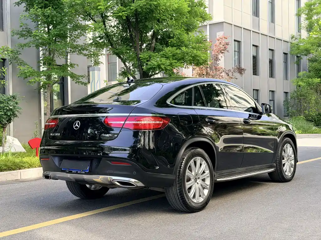 Mercedes-Benz GLE Coupe — миниатюра 7