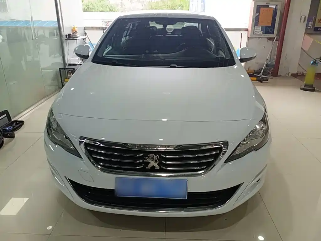 Peugeot 408 — миниатюра 3