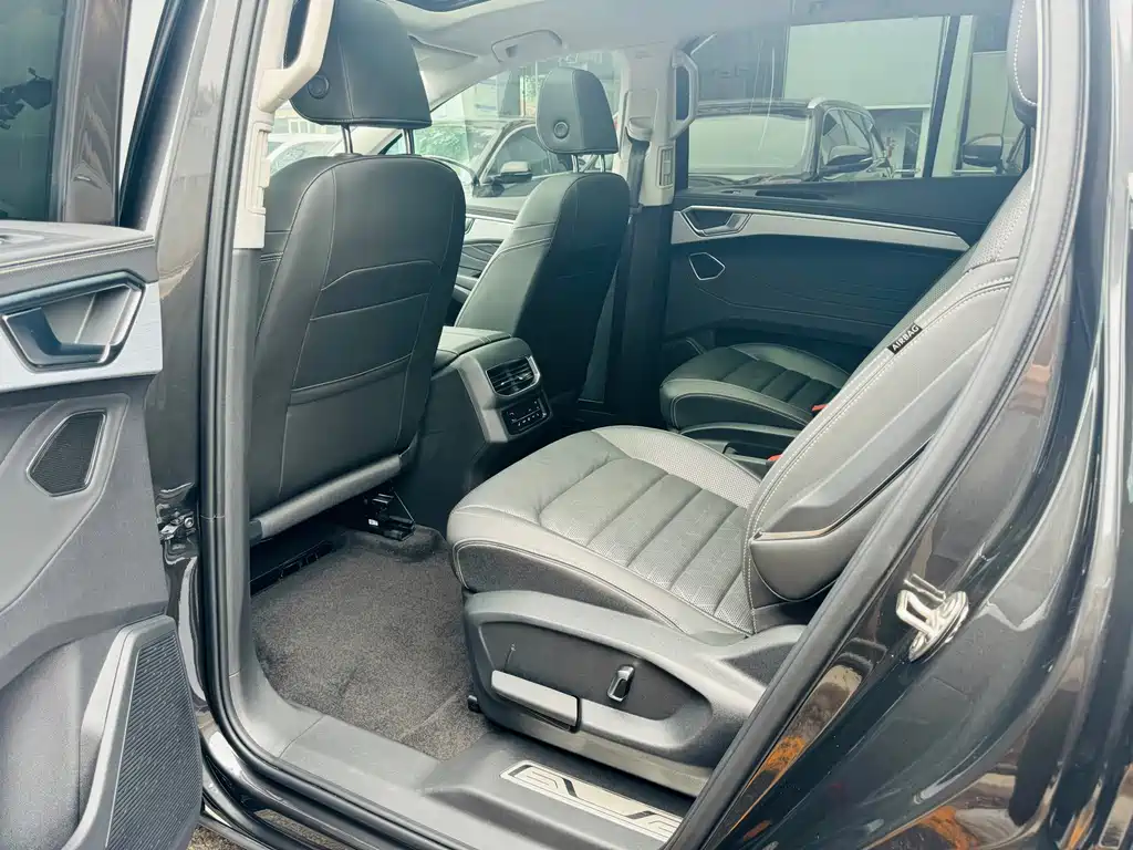 Volkswagen Talagon — миниатюра 15