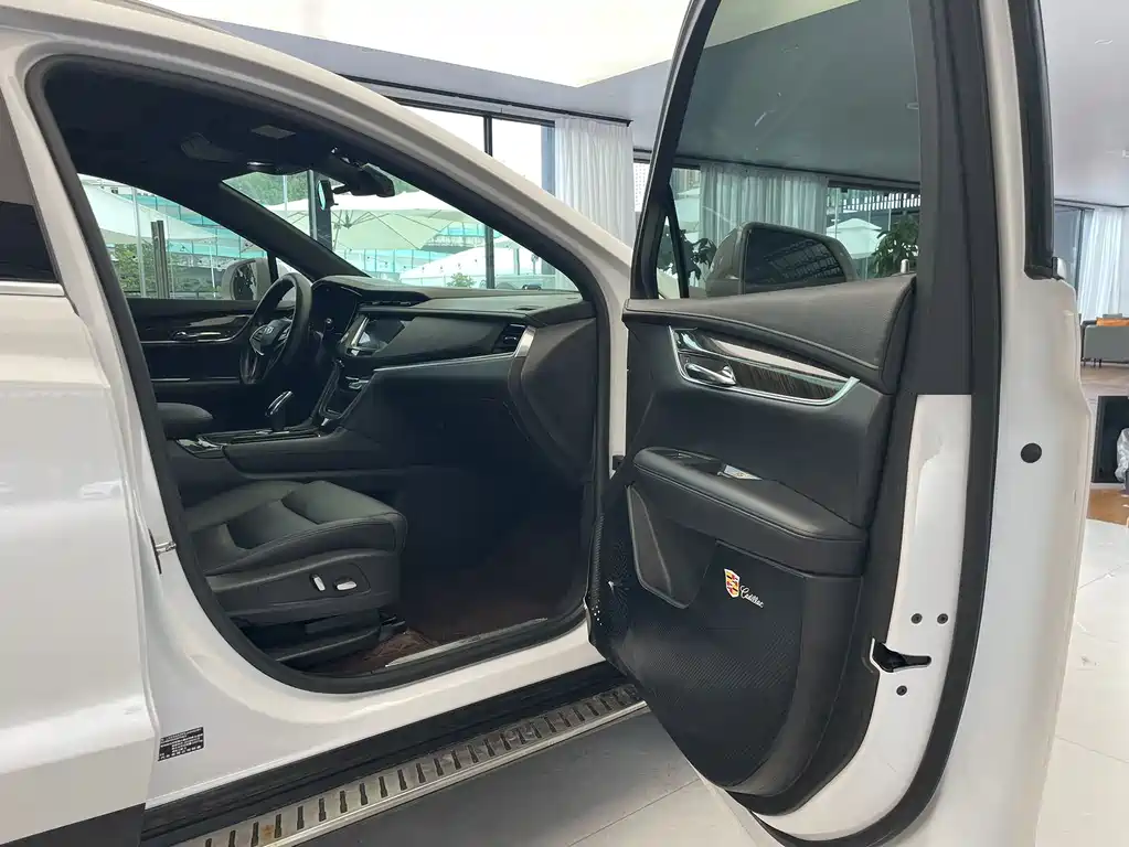 Cadillac XT5 — миниатюра 15