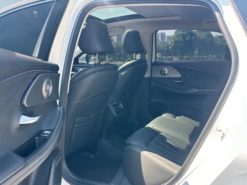 Chery Arrizo 8 — миниатюра 10