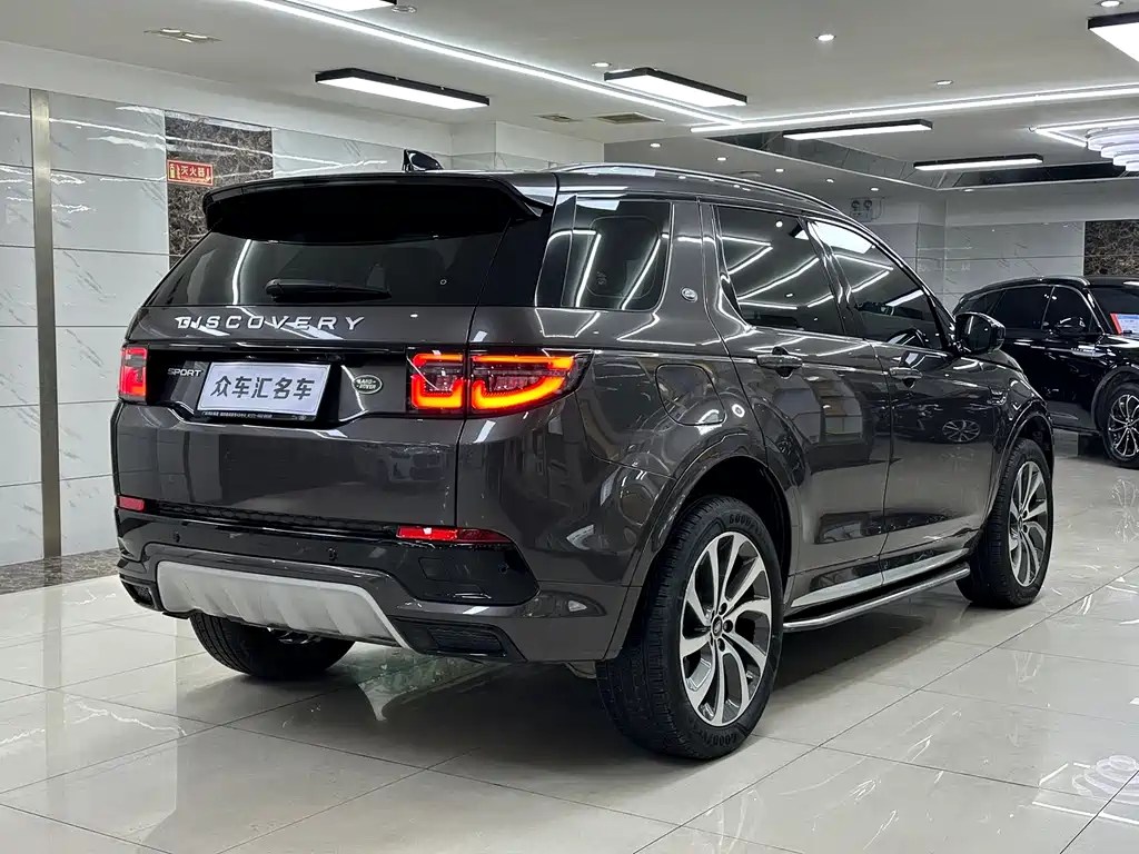 LAND ROVER DISCOVER SPORTS
