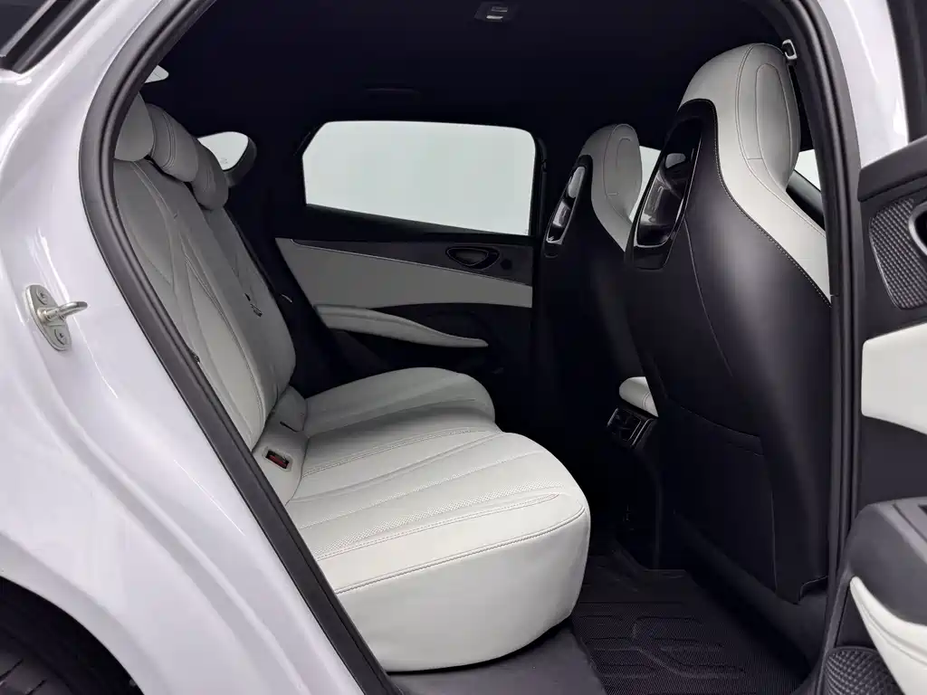 BYD Seal 06 — миниатюра 7