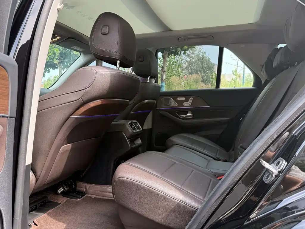 Mercedes-Benz GLE New Energy — миниатюра 23