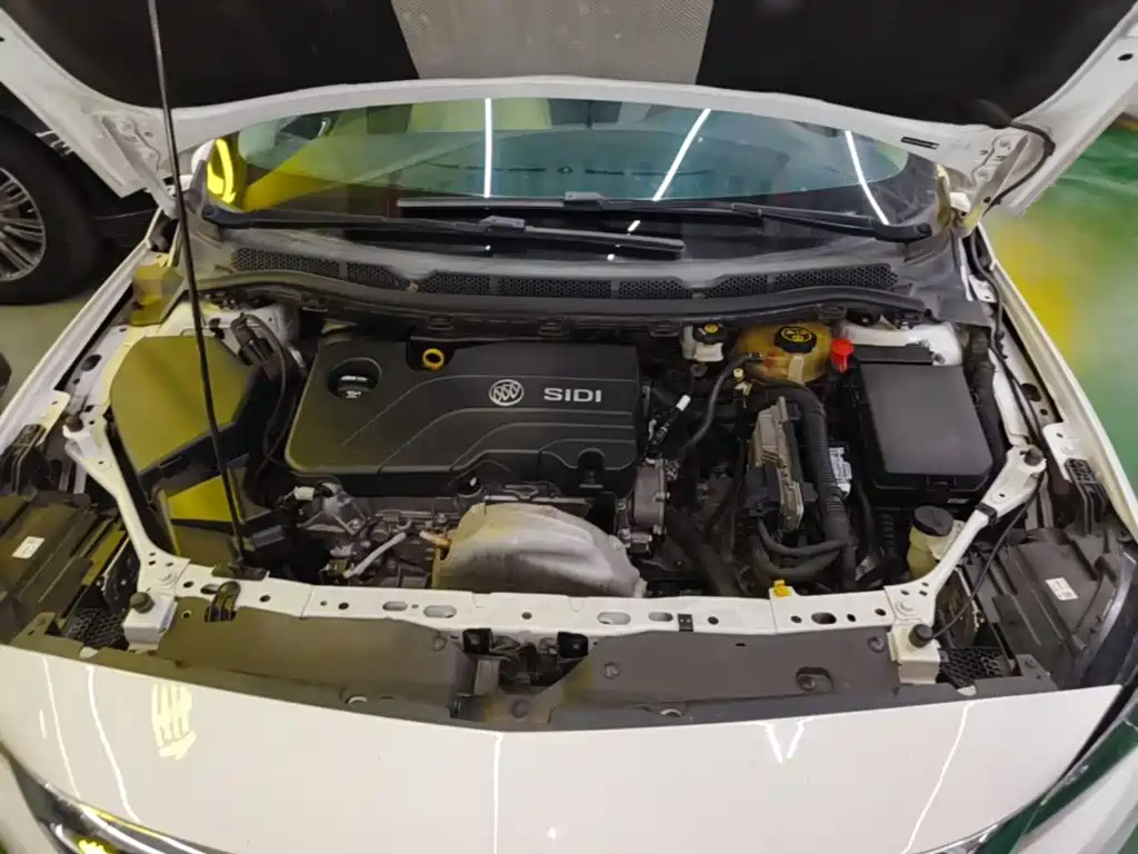 Buick Verano — миниатюра 20