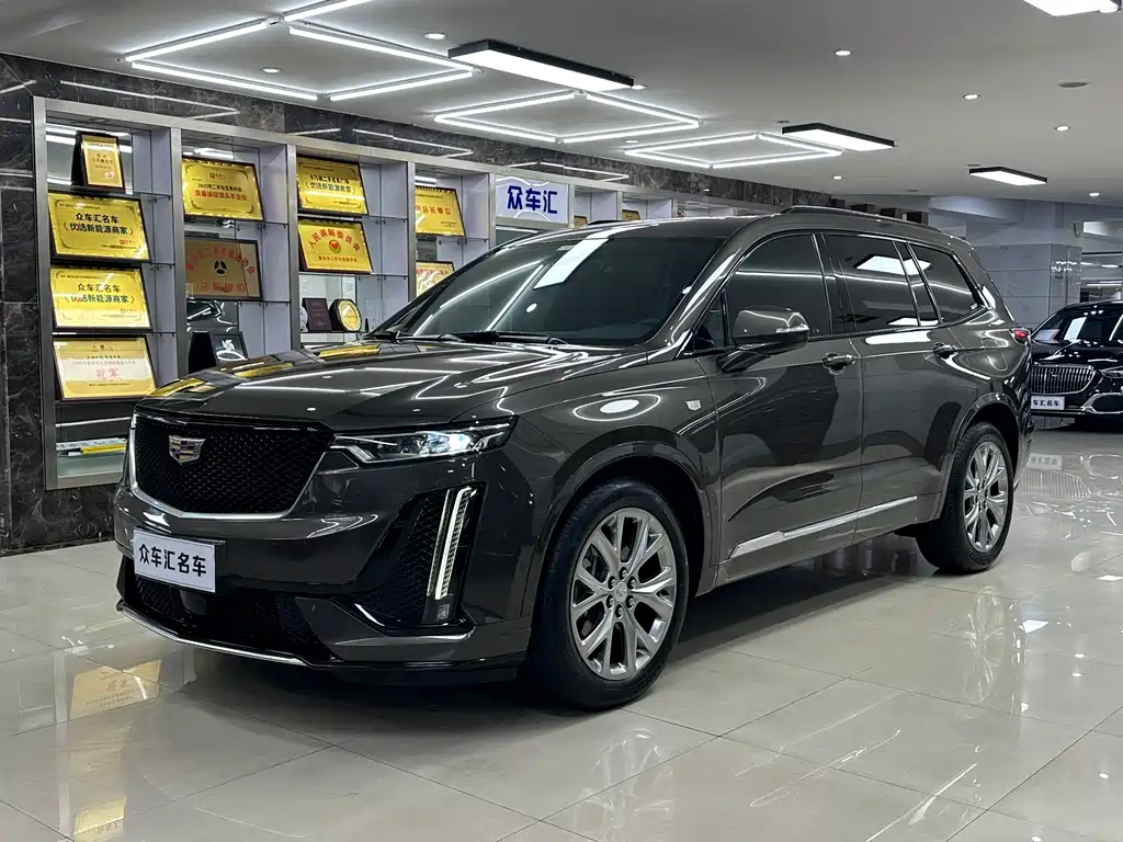Cadillac XT6 2021