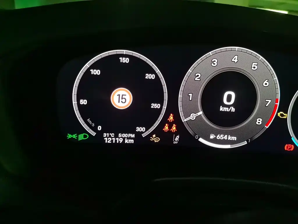 Porsche Panamera — миниатюра 8