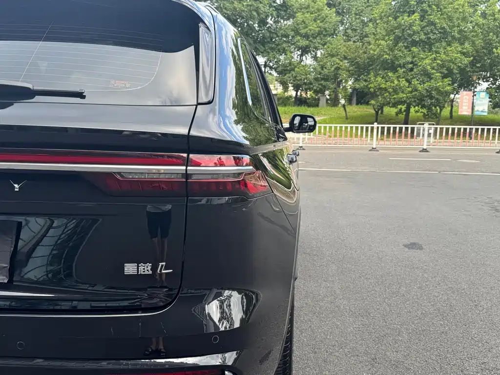 Geely Xingyue L — миниатюра 8