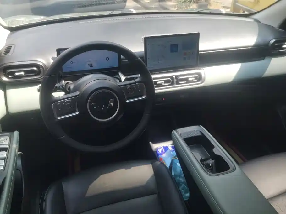 Wuling Bingo PLUS — миниатюра 12