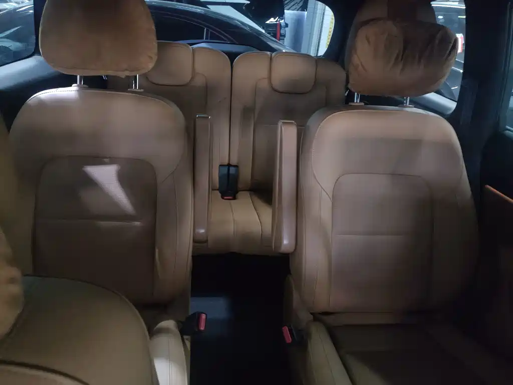 Li Auto Li ONE — миниатюра 8