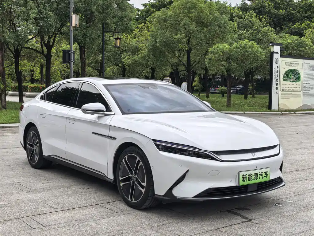 BYD Han — миниатюра 3