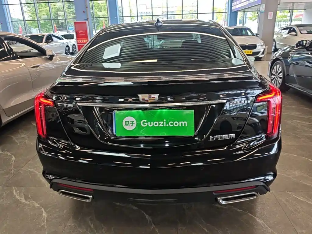 Cadillac CT5 — миниатюра 6