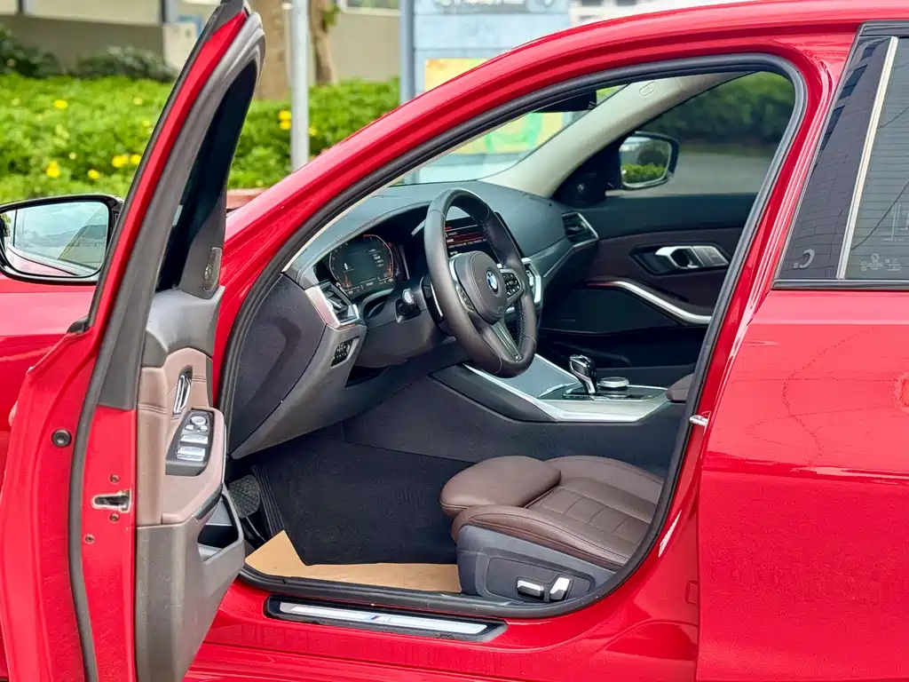 BMW 3 Series — миниатюра 4