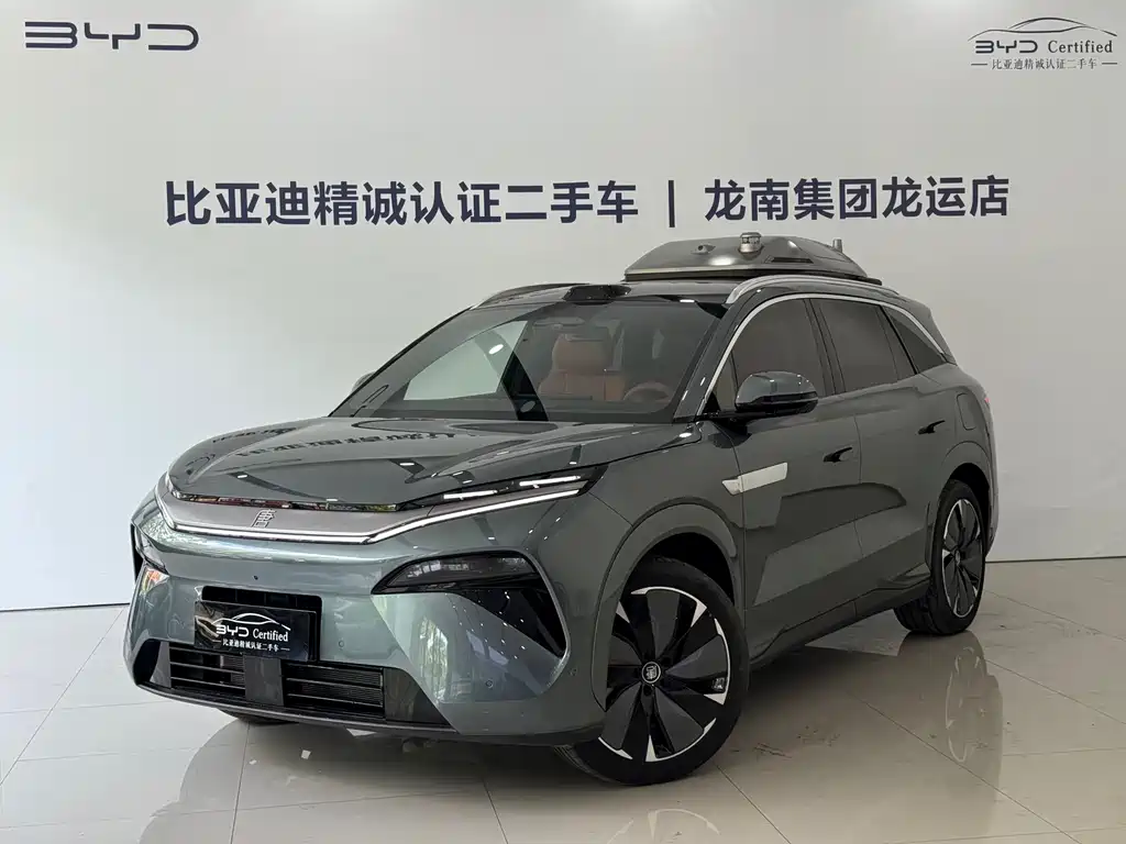 BYD Tang L