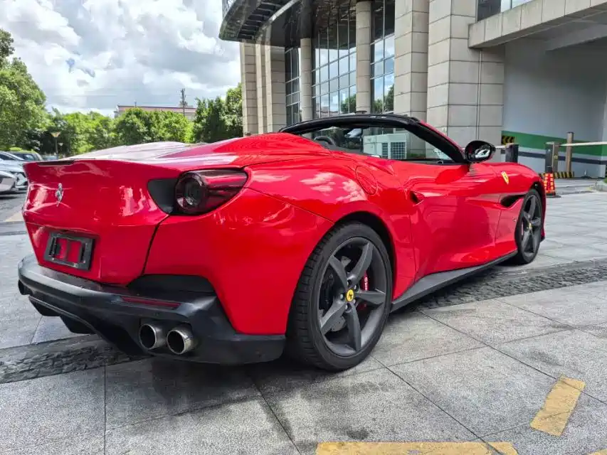 Ferrari Portofino — миниатюра 3
