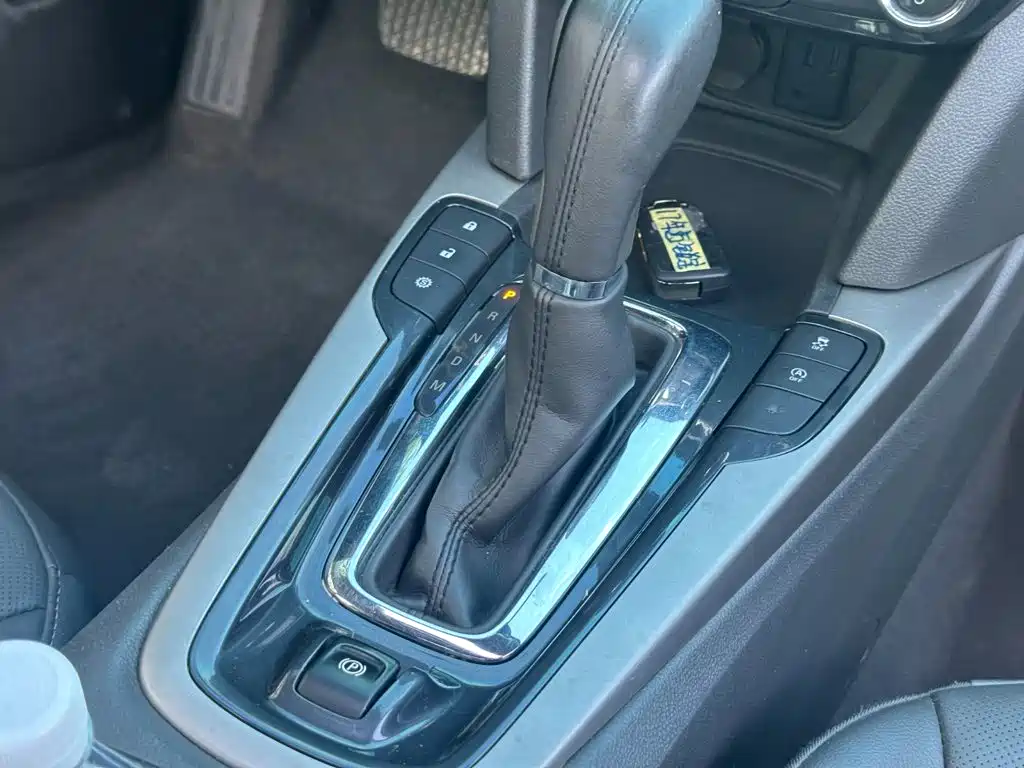 Chevrolet Malibu — миниатюра 11