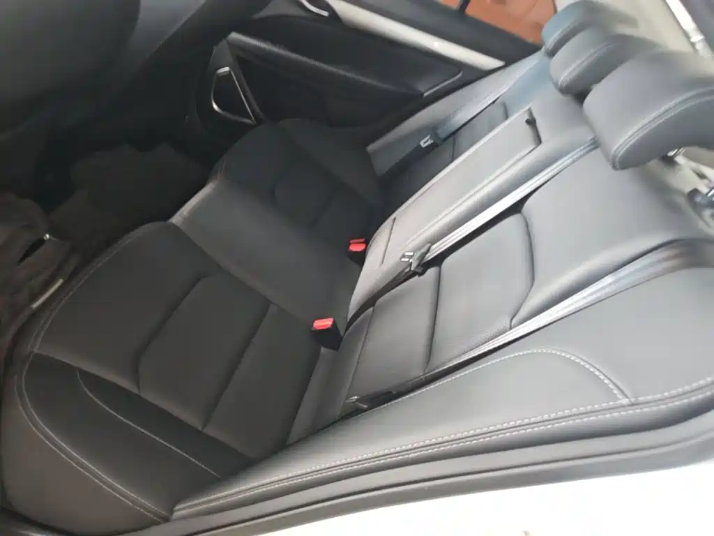 Geely Emgrand — миниатюра 17