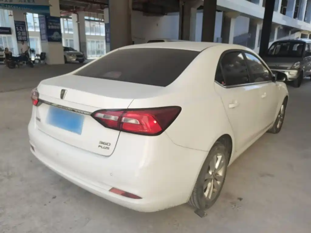 Roewe 360 — миниатюра 7