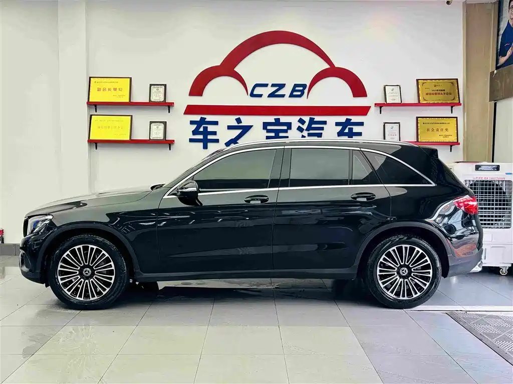 Mercedes-Benz GLC 2019 GLC 200 L 4MATIC