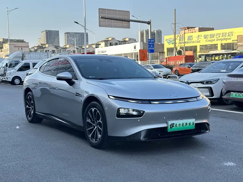 XPeng P7 — миниатюра 3