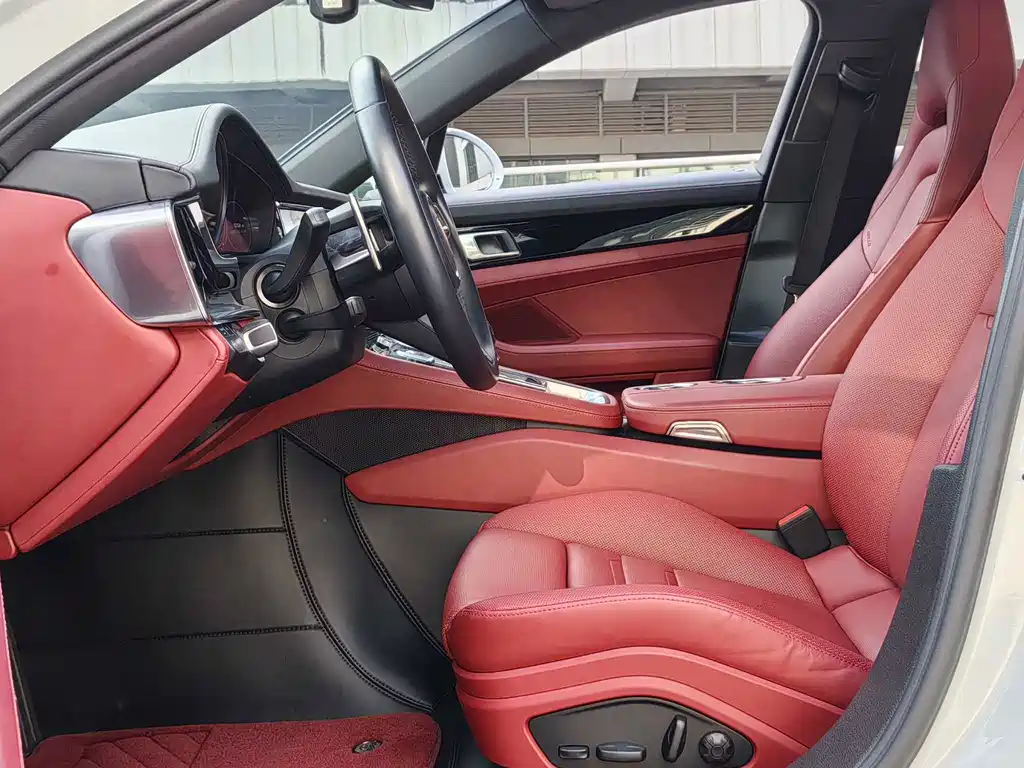 Porsche Panamera — миниатюра 6