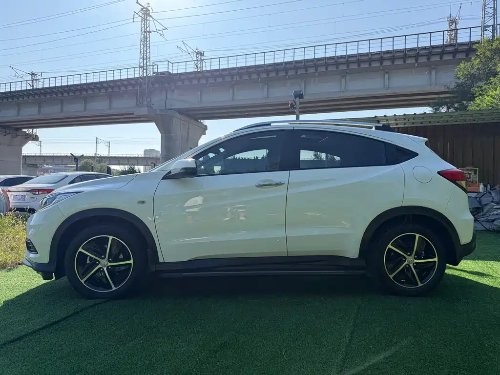 Honda Vezel — миниатюра 7