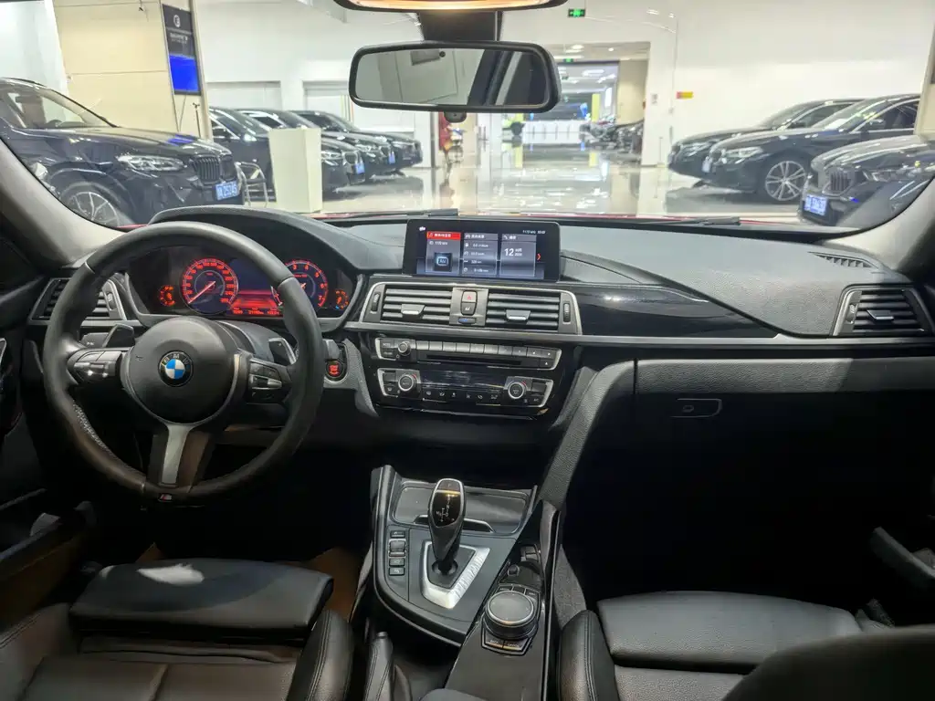 BMW 3 Series — миниатюра 7