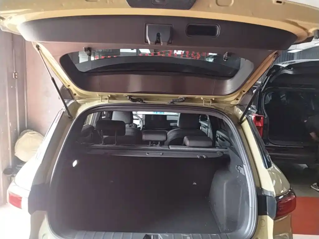 Geely Cowboy — миниатюра 19