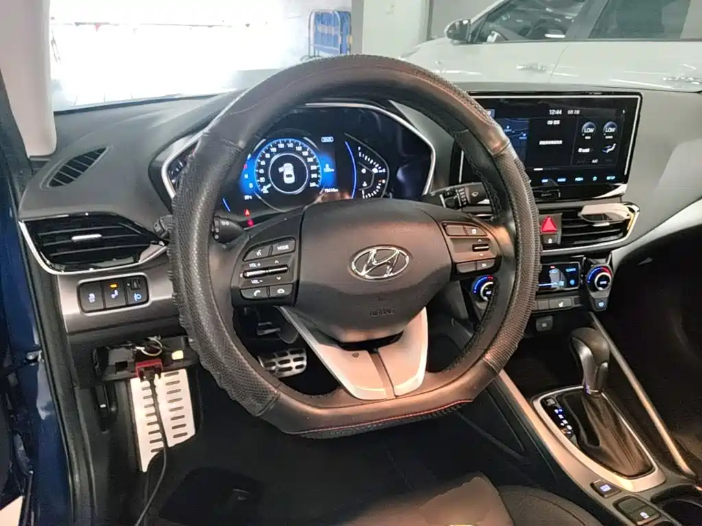 Hyundai Fista — миниатюра 11