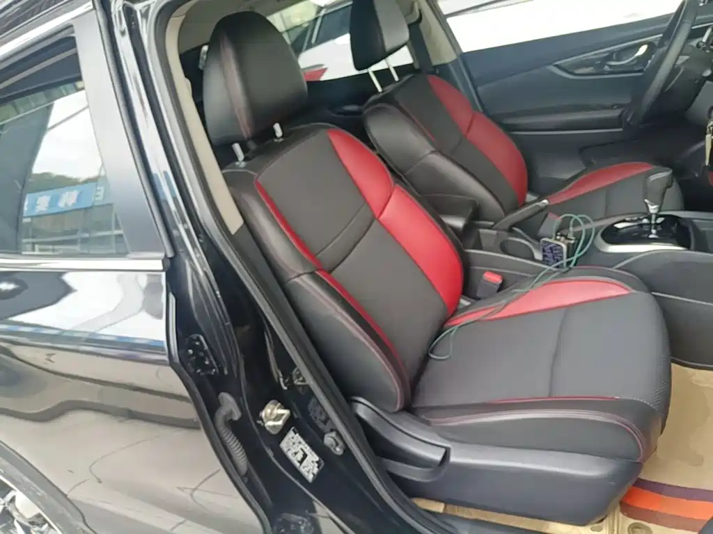 Nissan Qashqai — миниатюра 25