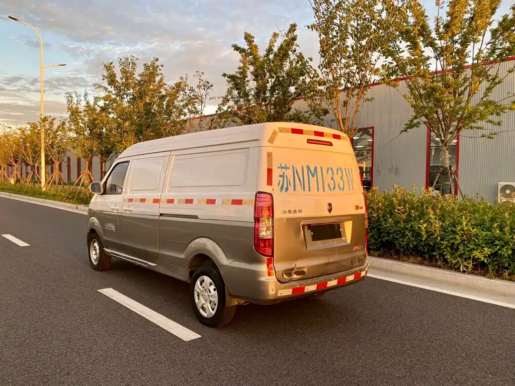 Jinbei Hiace X30L — миниатюра 10