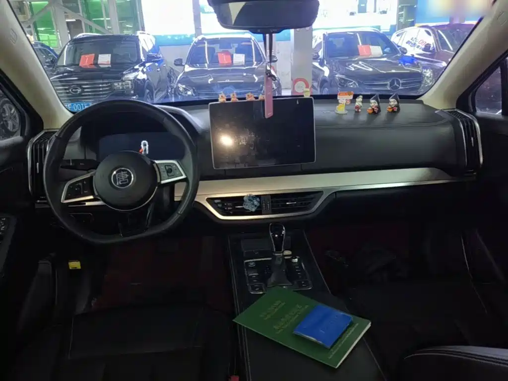 BYD Tang — миниатюра 10