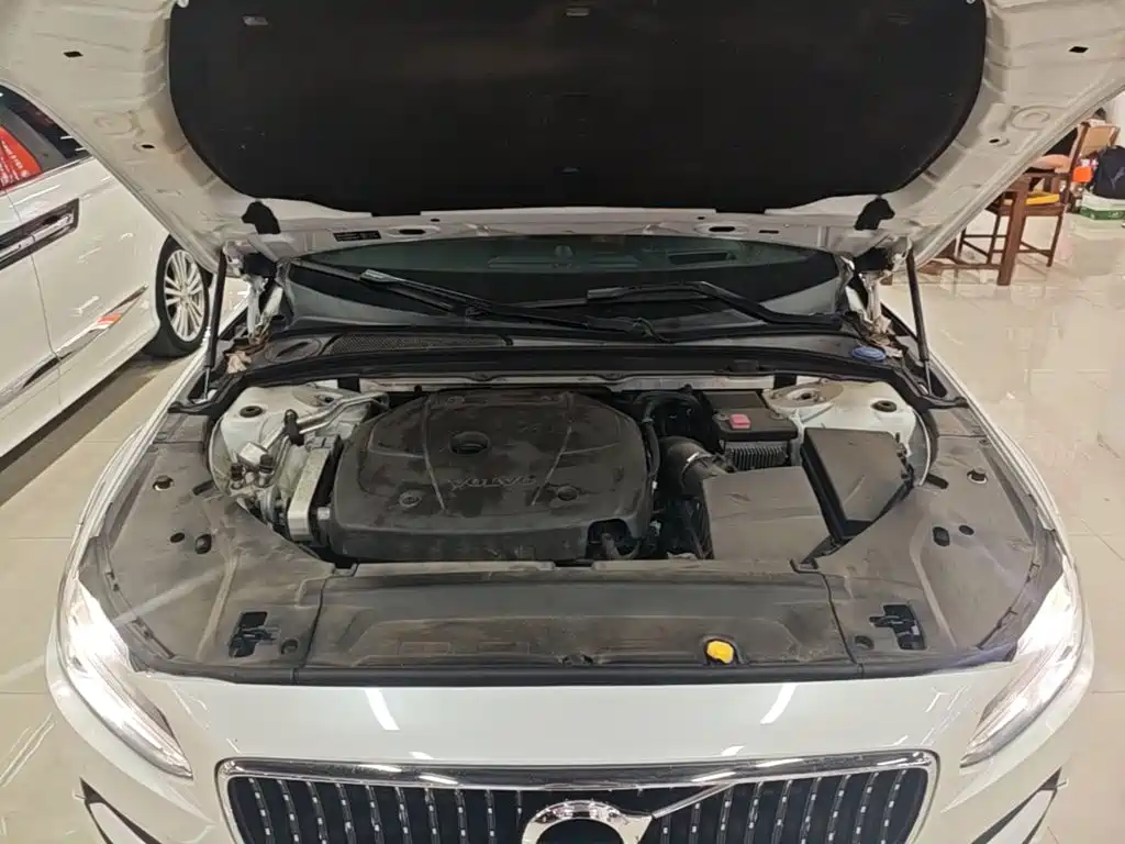 Volvo V90 — миниатюра 20