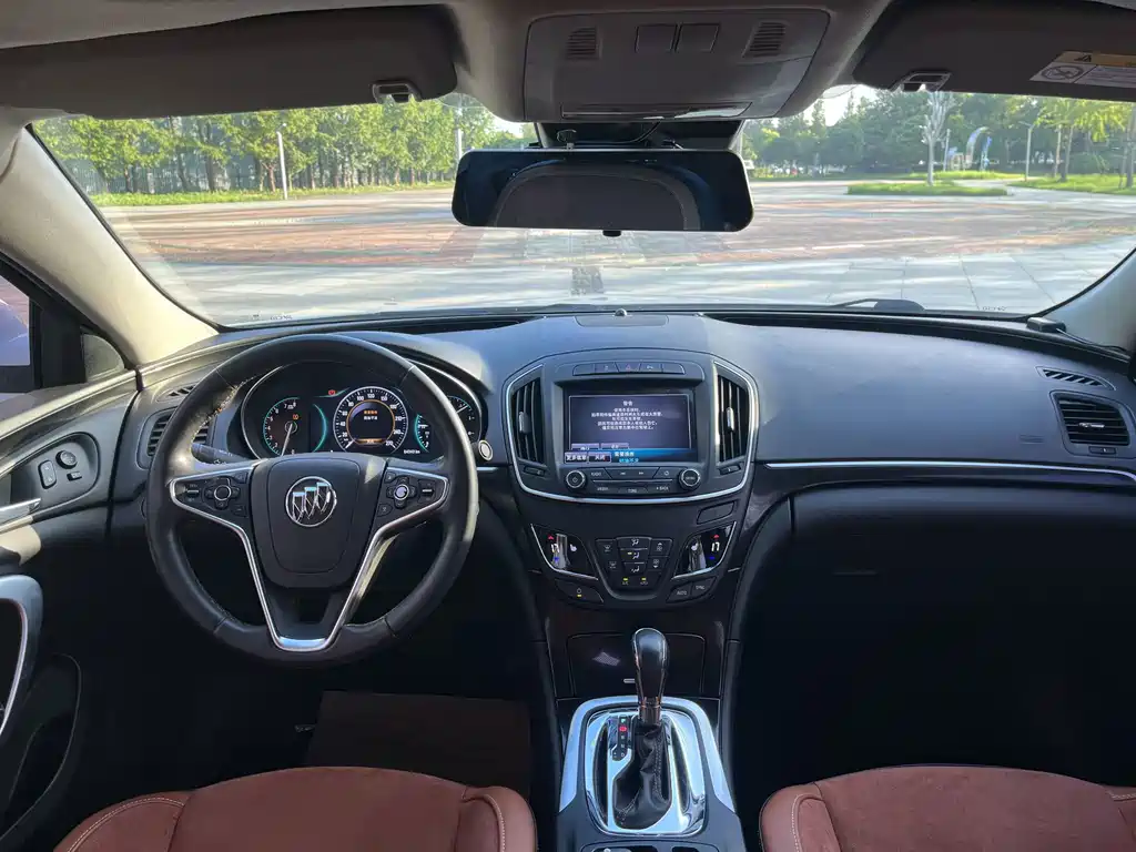 Buick Regal — миниатюра 5