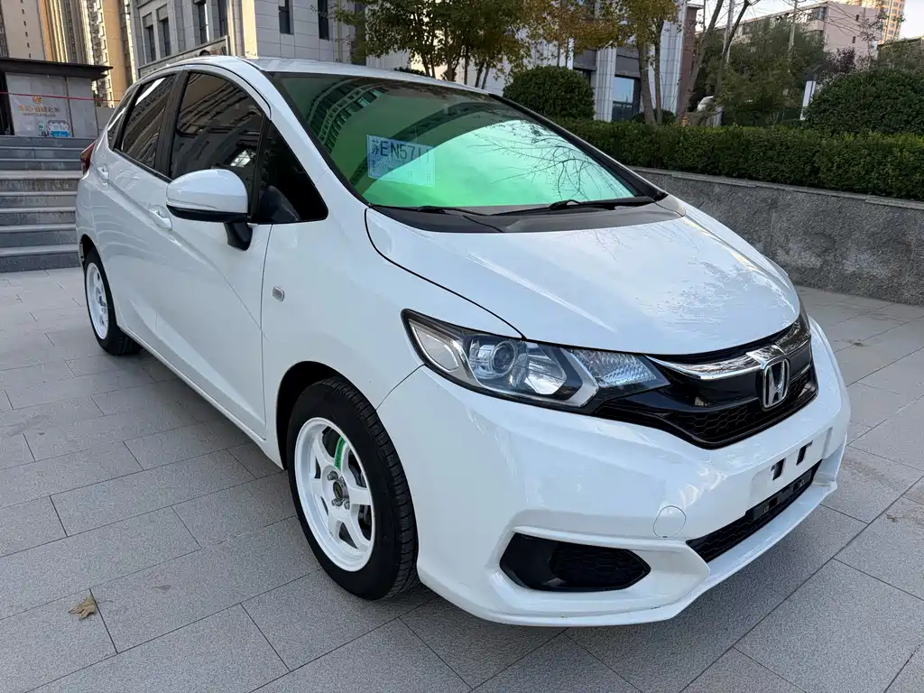 Honda Fit — миниатюра 3