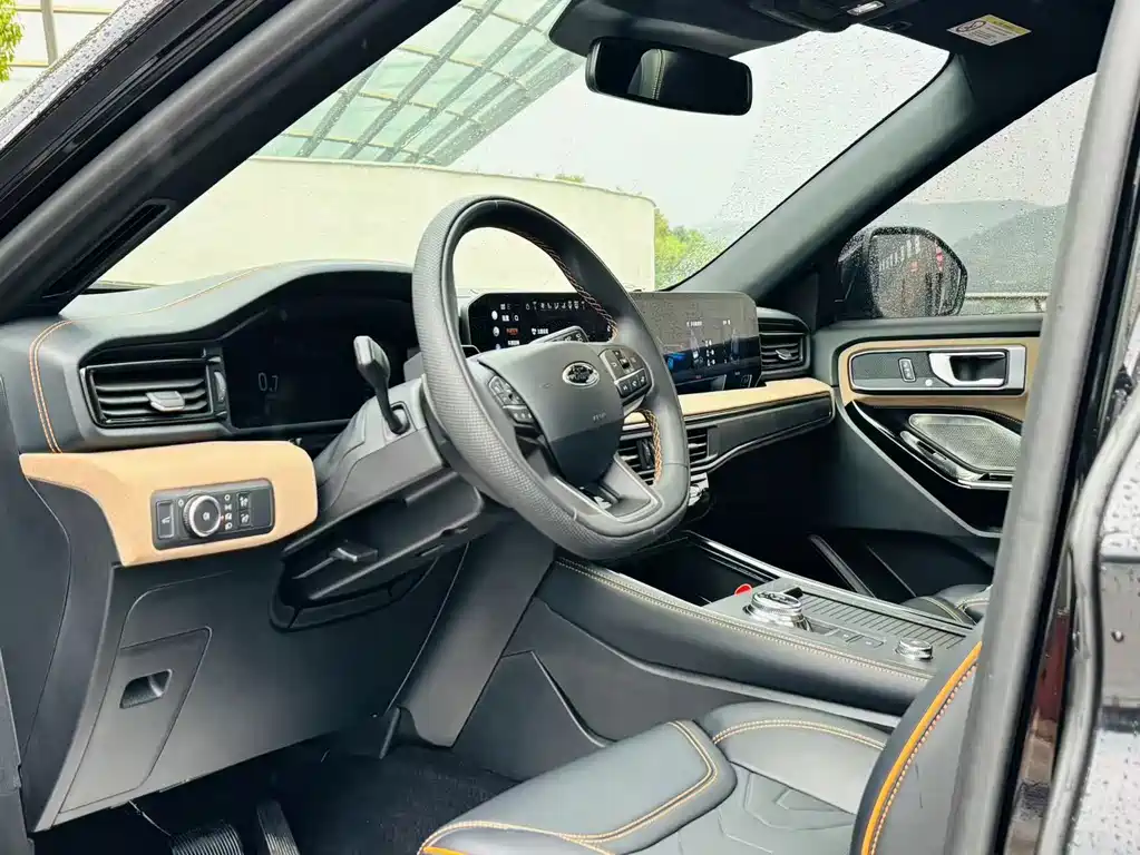Ford Explorer — миниатюра 14