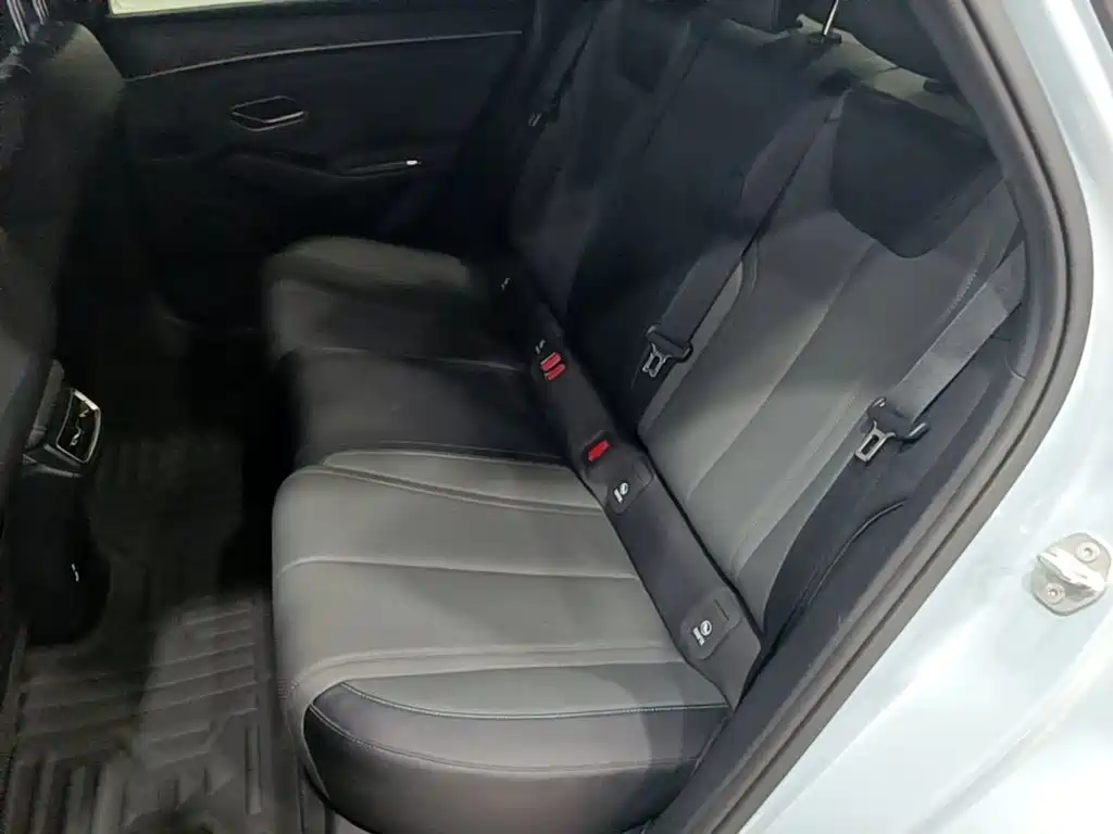 BYD Qin L — миниатюра 17
