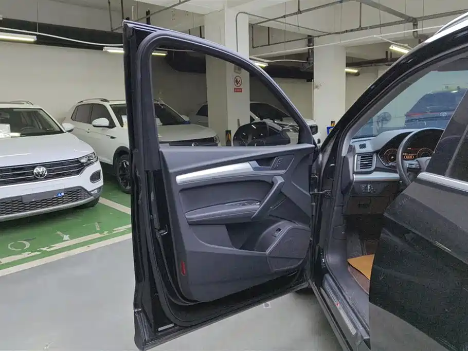 Audi Q5L 2020 40 TFSI Fashion