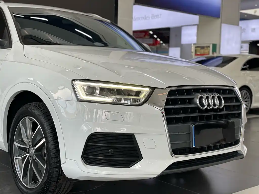 Audi Q3 — миниатюра 4