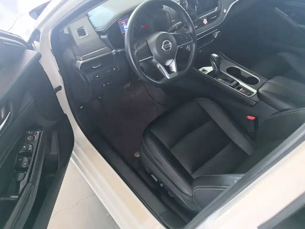 Nissan Teana — миниатюра 16