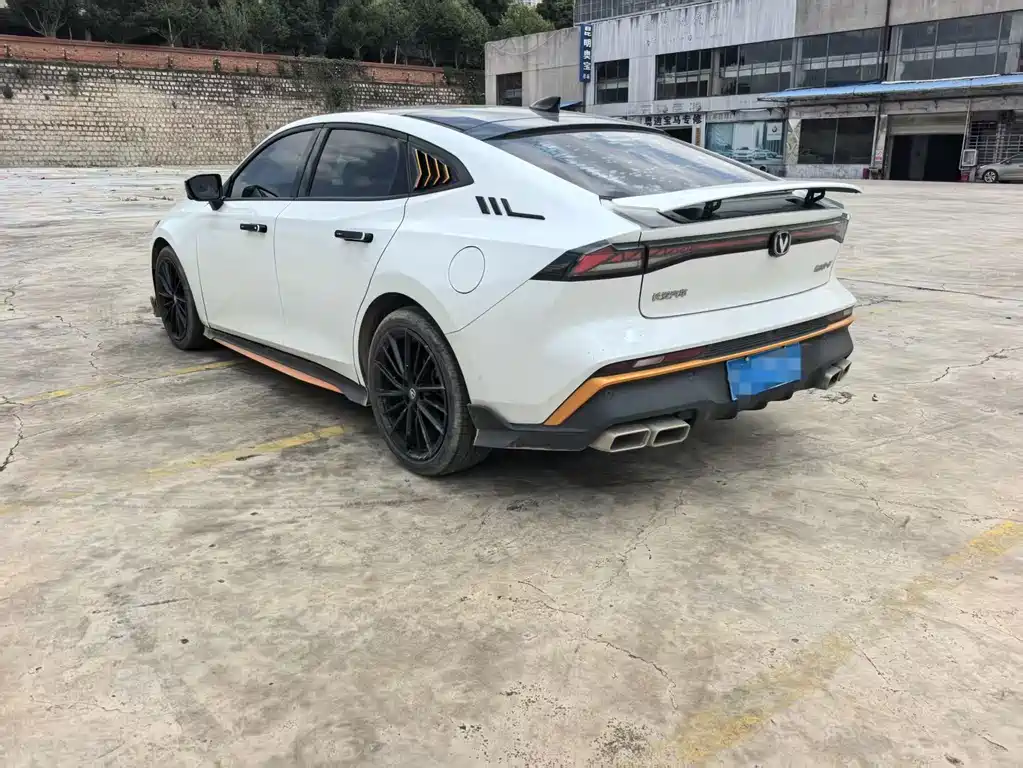 Changan UNI-V — миниатюра 12