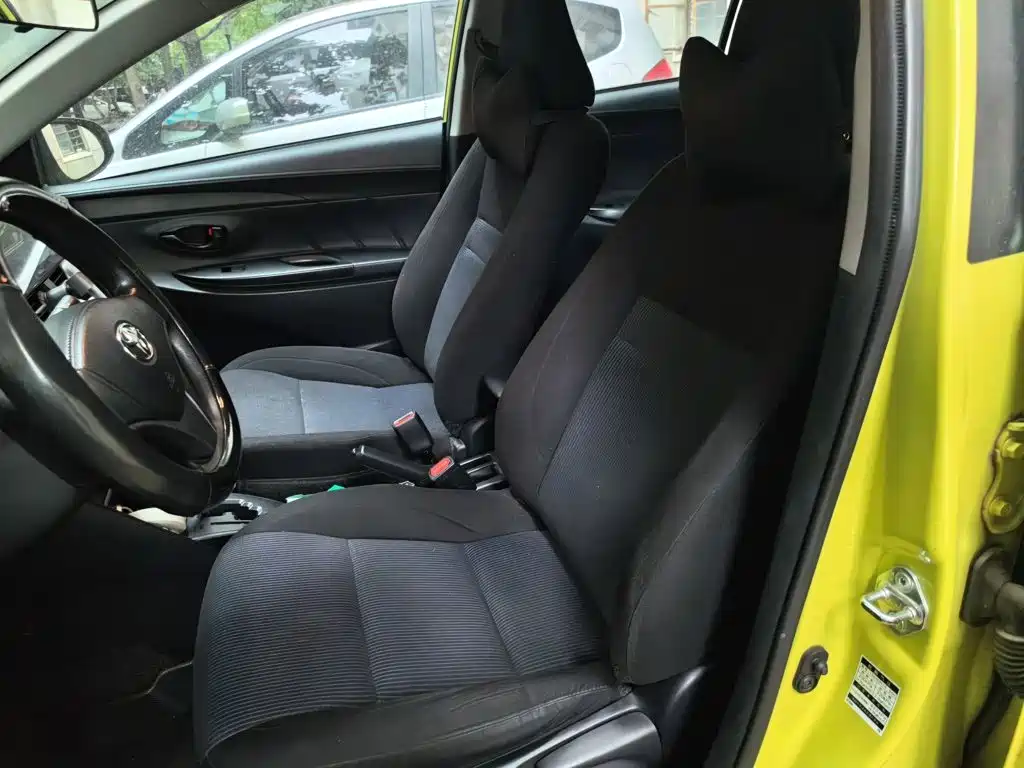 Toyota Yaris L — миниатюра 16