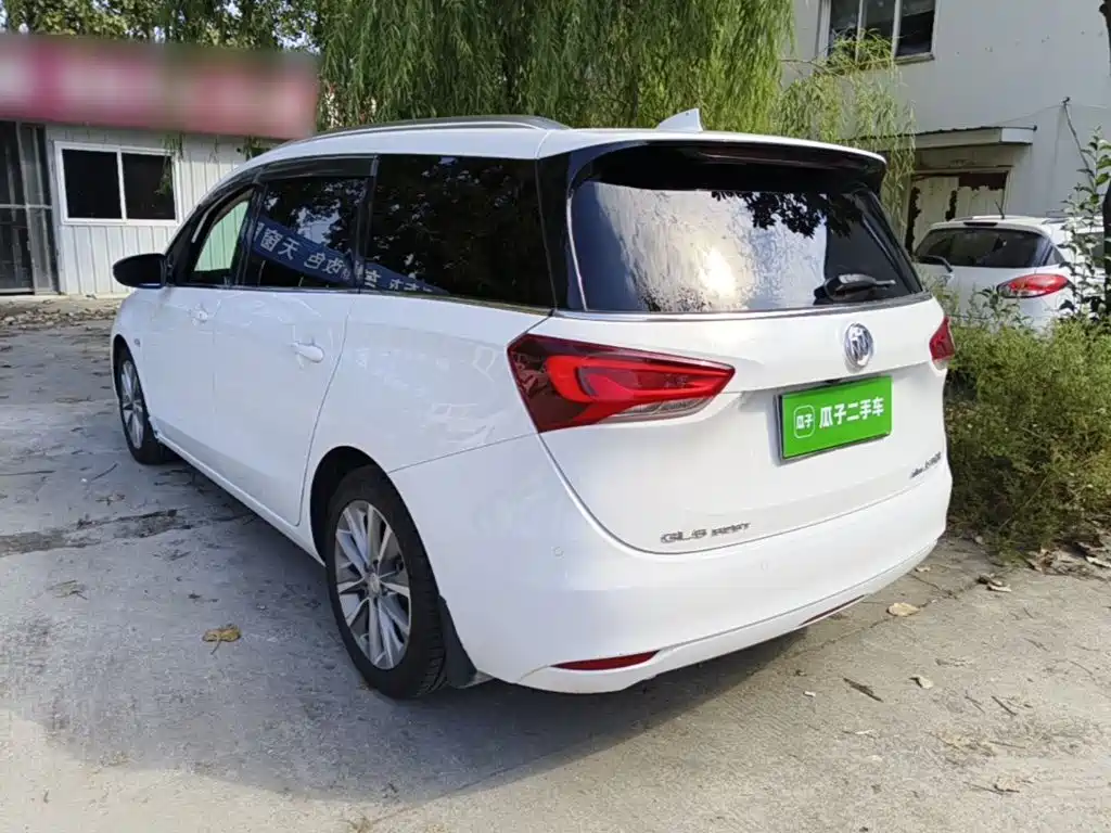 Buick GL6 — миниатюра 5