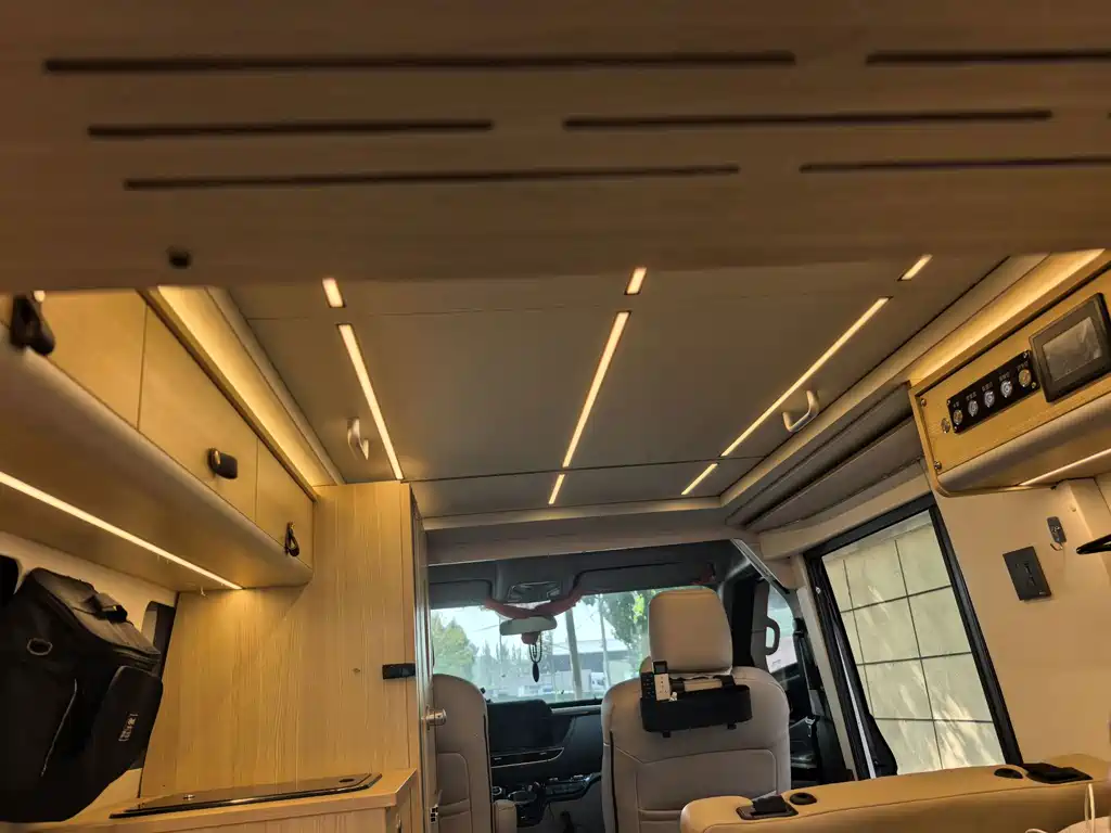Sinotruk Vangard V — миниатюра 5
