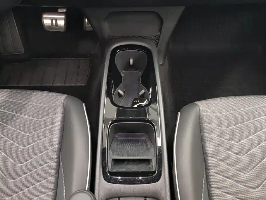 Volkswagen ID.3 — миниатюра 16