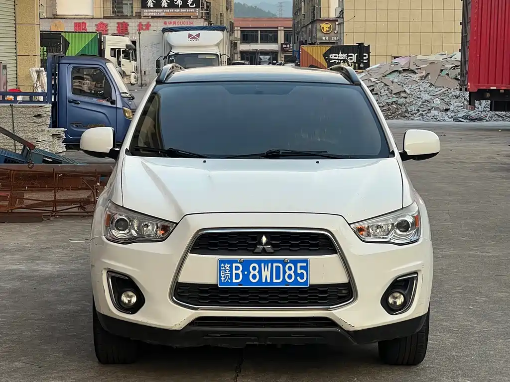 Mitsubishi ASX — миниатюра 6
