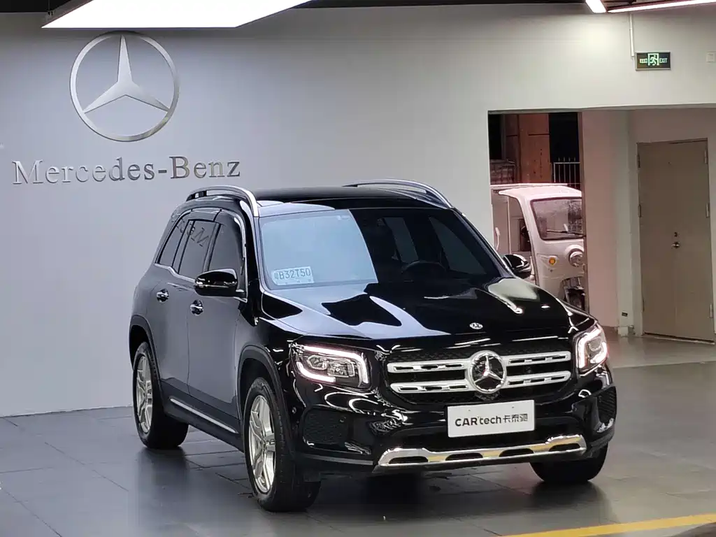 Mercedes-Benz GLB — миниатюра 2